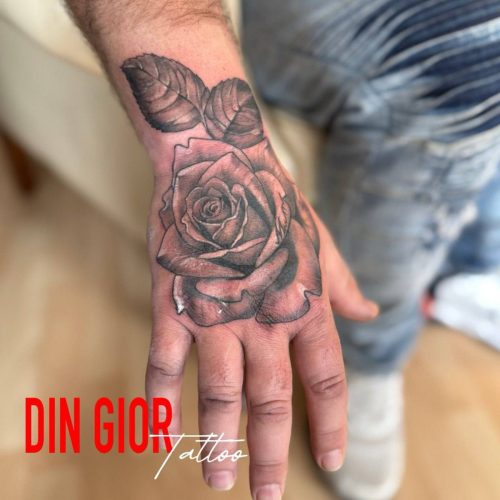 photo 2025-08-11-19.48.57