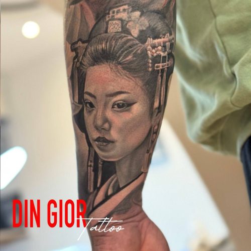 photo 2025-08-11-19.49.00